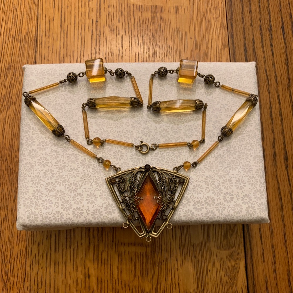 Amber Art Deco necklace.